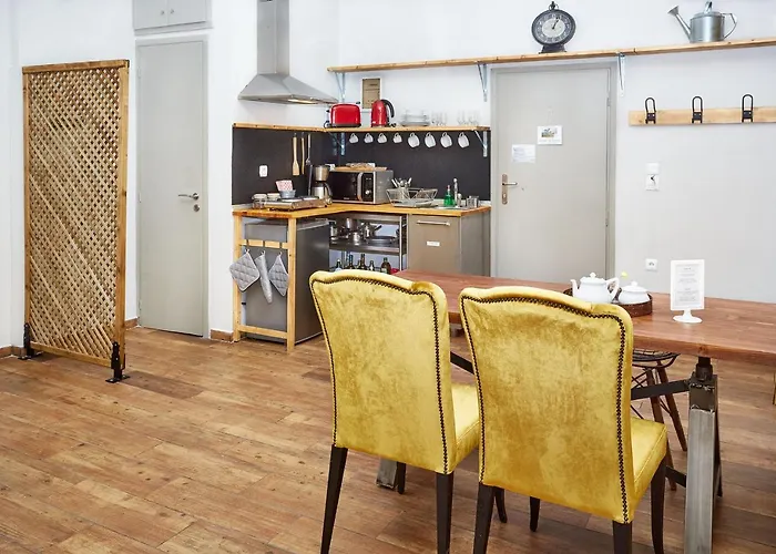 Aris Athens Suites