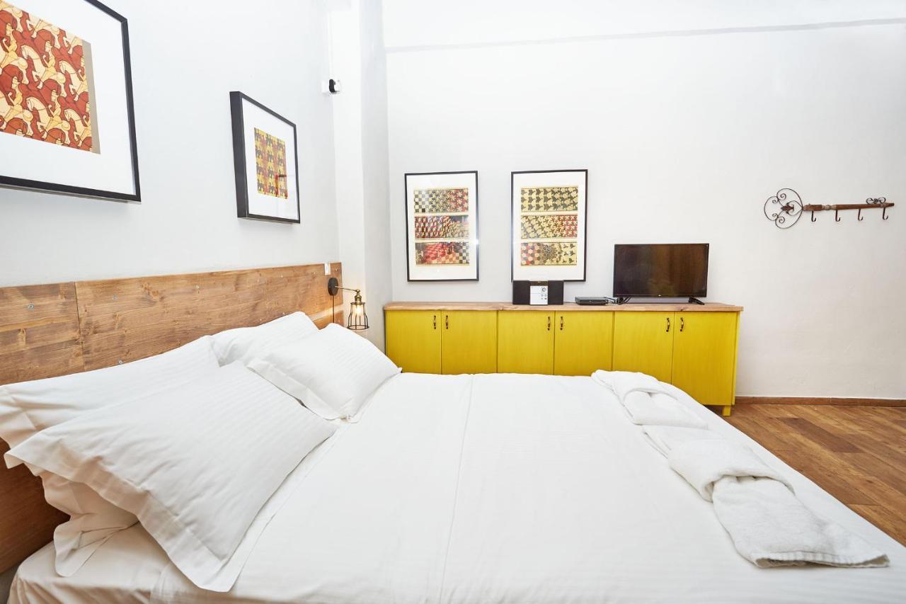 Apartment Aris *